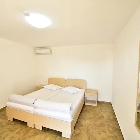 Homestay Casa Ryn Vama Veche