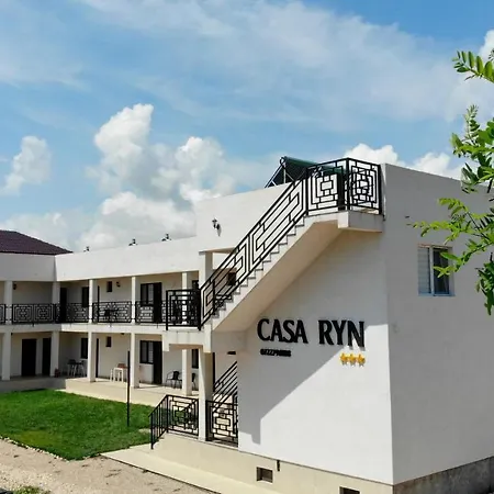 Casa Ryn Vama Veche